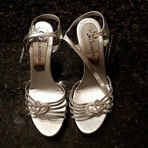 Lasonia Sliver Hearts Shoes